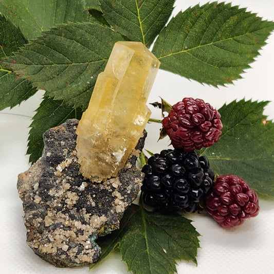 Sweetwater calcite specimen