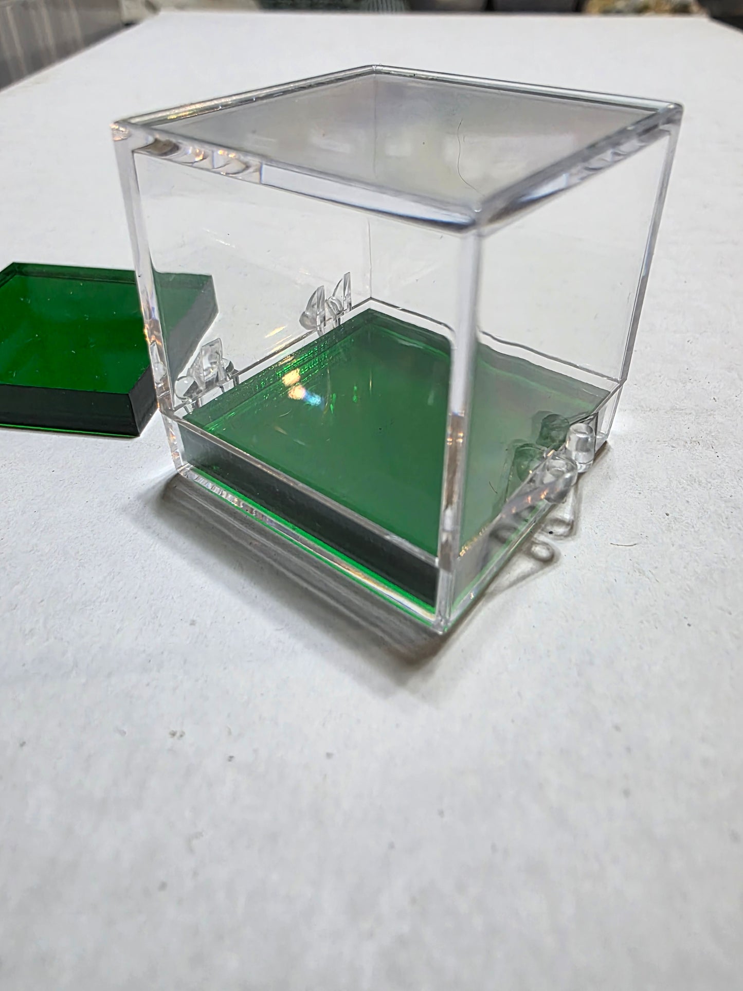 Square Acrylic Stands 1.2" 1/4" thick (Perky Box Size) Forest Green Translucent